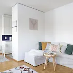 Appartement 2ndhomes Spacious & 3br With Sauna & Balcony