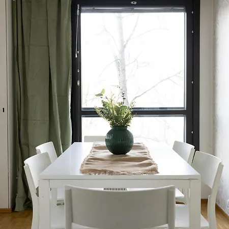 2ndhomes Spacious & 3br With Sauna & Balcony Lägenhet *