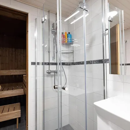 2ndhomes Spacious & 3br With Sauna & Balcony *