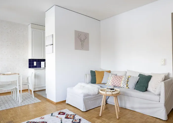 Apartmán 2ndhomes Spacious & 3br With Sauna & Balcony